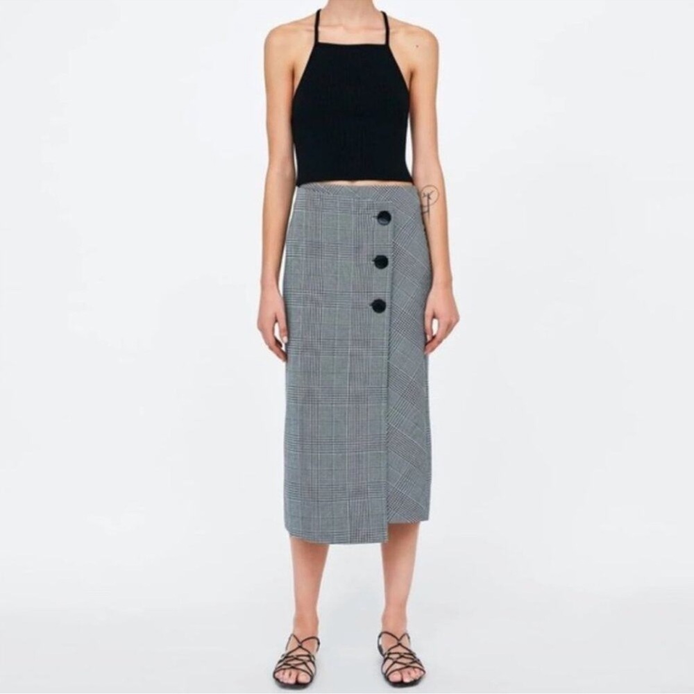 NWOT Zara Midi check plaid skirt Womens size M button down midi